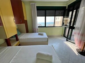 2 bedrooms, free WiFi