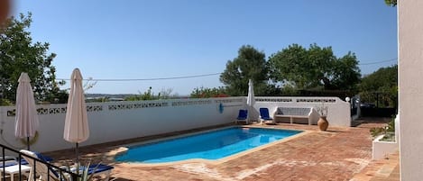 Alberca al aire libre