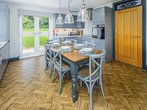 Dishwasher, high chair - 3 bedroom accommodation in Bellshill, near Bamburgh (Bellshill, near Bamburgh)