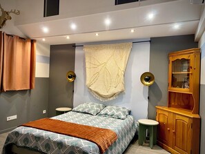 4 bedrooms, desk, iron/ironing board, travel cot - Lécrin des Bois (Mansac)