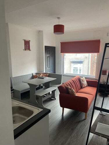 One Bed Self Contained flat, in the heart of Ferryhill.