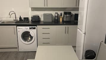 Refrigerador y microondas