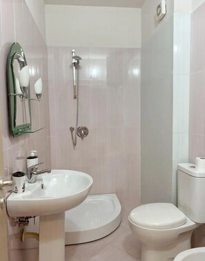 蜜月公寓 | 浴室