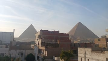 Habitación Deluxe con 2 camas individuales | Vista desde la propiedad