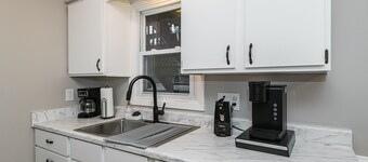 Discounted Oasis, 2 Bedroom Lower-Level Duplex 5 Minutes to Mayo Clinic!