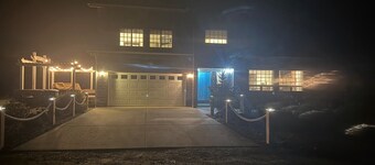 Bandon Beach and Golf Retreat, plus pet friendly. 