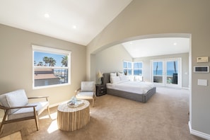 6 bedrooms, in-room safe, desk, iron/ironing board