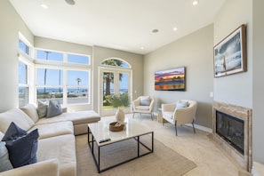 Smart TV, fireplace, video games, offices