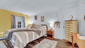 3 bedrooms, WiFi, bed sheets