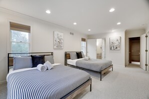 4 chambres, bureau, fer et planche à repasser, Wi-Fi gratuit