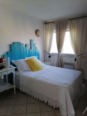 2 bedrooms, iron/ironing board, free WiFi, bed sheets - Ste Maxime Havre de Paix T3 Avec Piscine Proche Plage et Centre Ville (Sainte-Maxime)