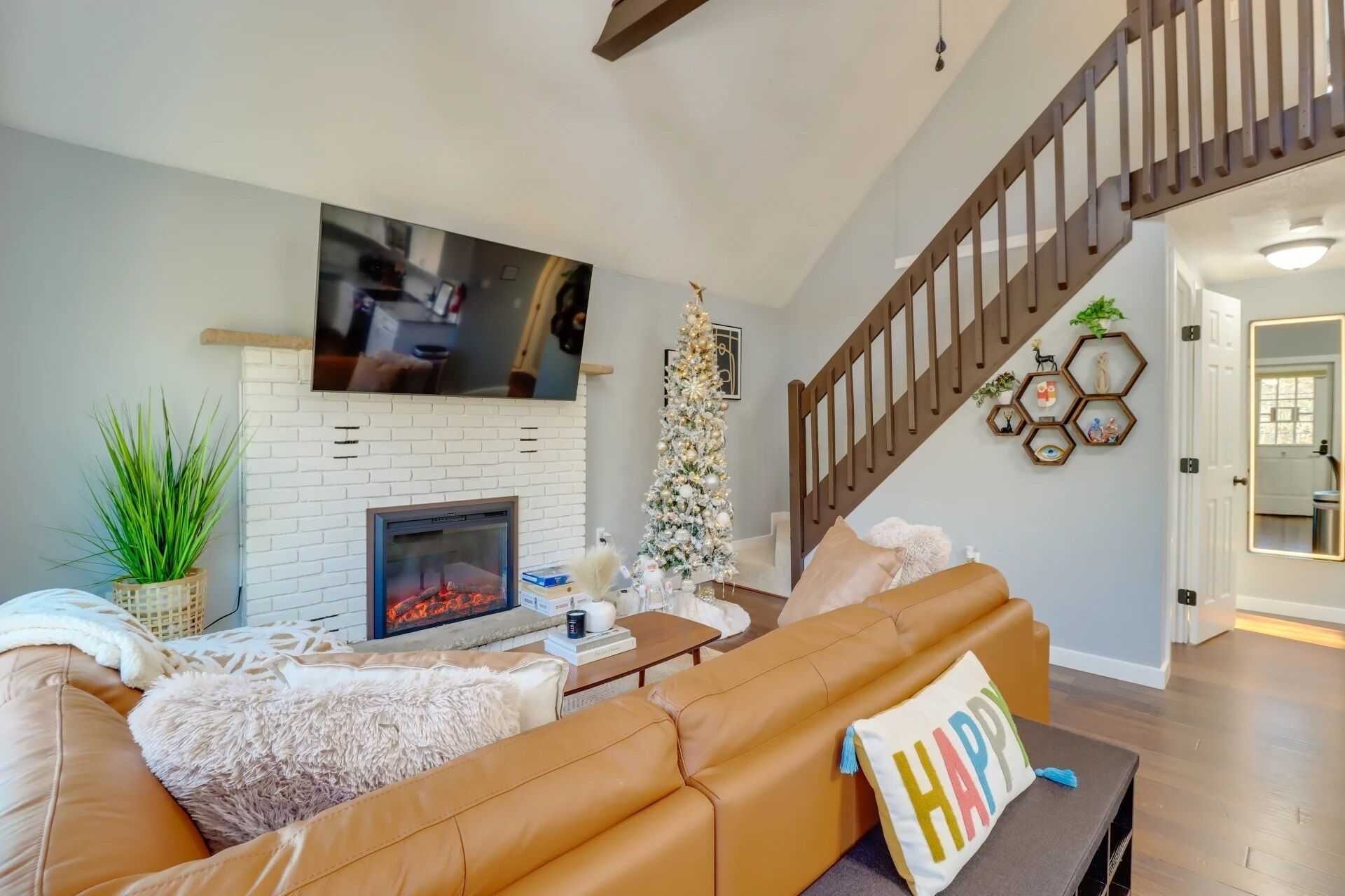 Pocono House ,Game ,Grill ,Fire pit ,Pet friendly