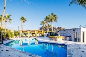 Outdoor pool, a heated pool