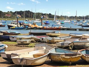 Marina - 2 bedroom accommodation in Sidlesham, near Chichester (Sidlesham, near Chichester)