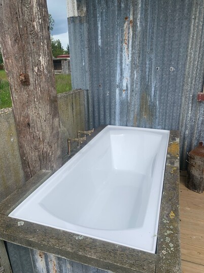 Remodeled Rural farm hut in Central Southland - 40 mins from Invercargill 