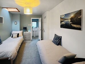 2 bedrooms, free WiFi, bed sheets