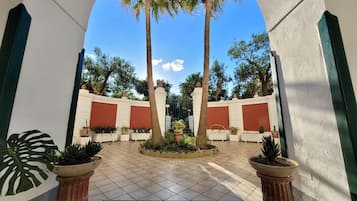 Enceinte de lâhĂ©bergement