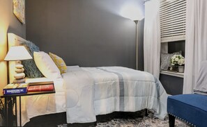 1 bedroom, desk, free WiFi, bed sheets