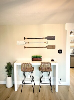 Interior - New: Romantic Winter Getaway w/Igloo (Oak Harbor)