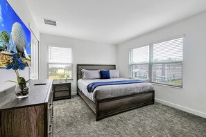 5 chambres, fer et planche à repasser, lit parapluie, Wi-Fi