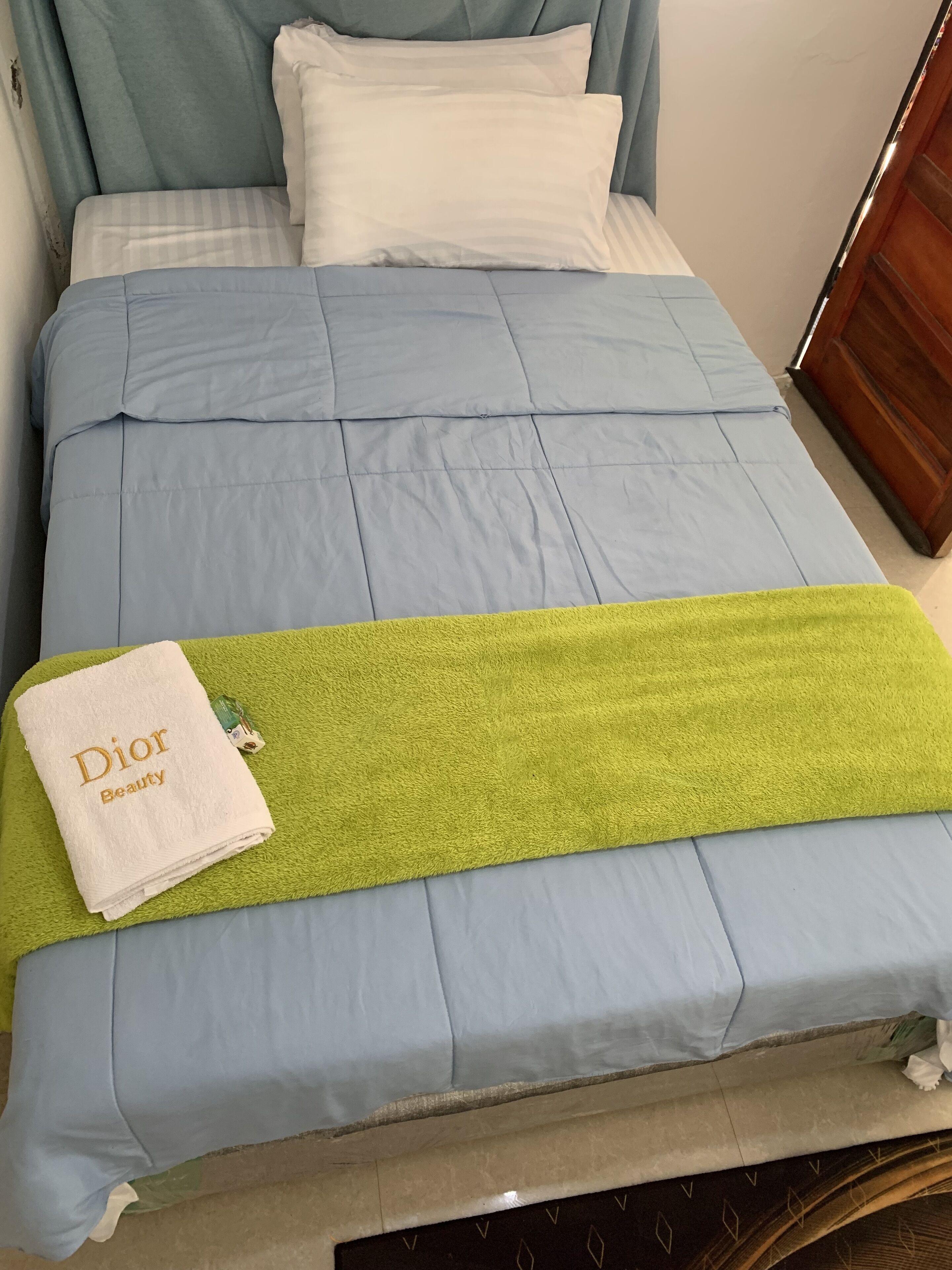 Schreibtisch, schallisolierte Zimmer, Bügeleisen/Bügelbrett, WLAN