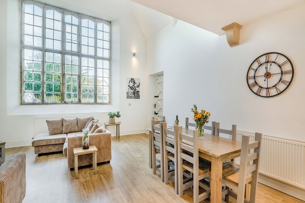 Open plan living space | Old School Retreat, Puddletown