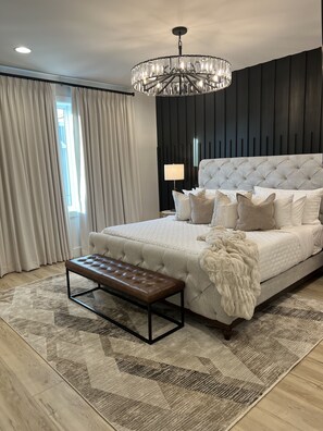 4 bedrooms, iron/ironing board, free WiFi, bed sheets - Blackstone (Nashville)