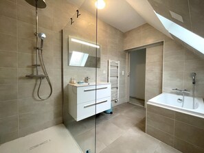 Dusche
