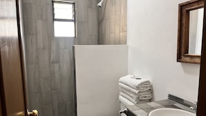 羽絨被、熨斗/熨衣板、床單