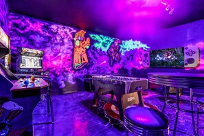 Spielezimmer