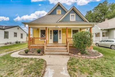 Perfectly located historic bungalow in Wichita's Delano district. Pet-friendly!