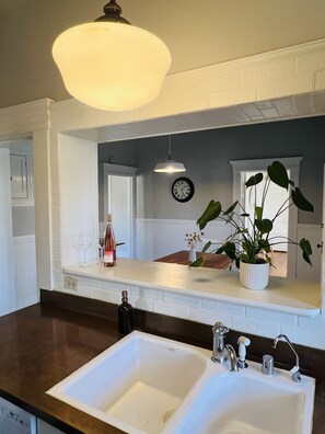 Interior - Historical Cozy Home Walking Distance to Downtown! (Cloverdale)