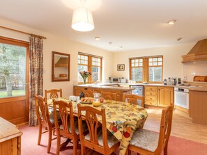 Dining - Osprey House by Interhome (Nethy Bridge)