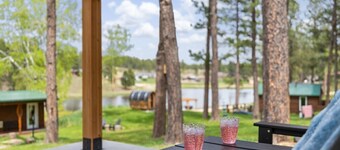 Little Joy: Needle Spire Views + Sauna + Wildlife