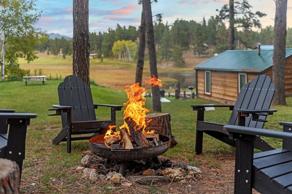 Ideal spot for stargazing, making memories, and feeling the cozy warmth of a crackling fire....