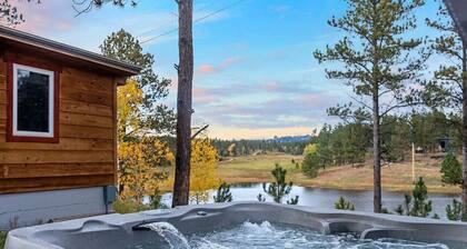 Hottub Hideaway: Firepit + Sauna + Views + Wildlife