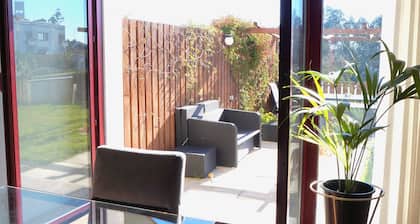 Sunny Spacious Condo w/ Private Garden+pool Fully Equipped and Surnished