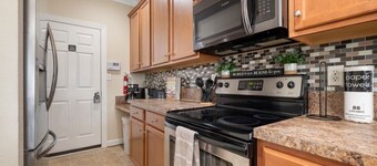 Beach Getaway 5 Mins from Beach