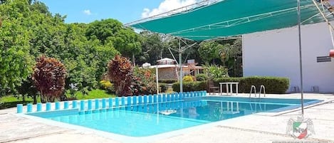 Habitación estándar doble, 1 cama de matrimonio grande, planta baja | Wifi gratis y ropa de cama