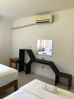 Standard Double Room, 1 King Bed, Ground Floor