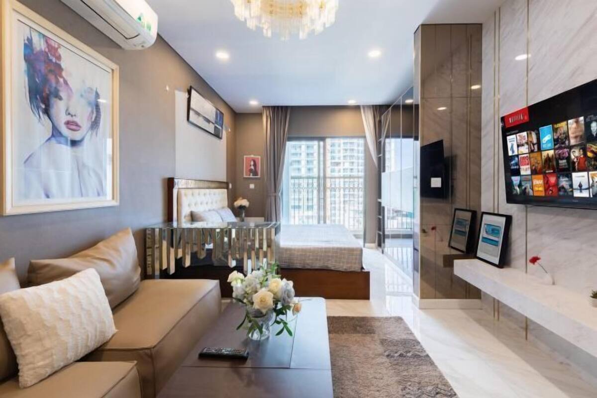 โต๊ะทำงาน, ผ้าม่านกันแสง, ห้องเก็บเสียง, Wi-Fi ฟรี