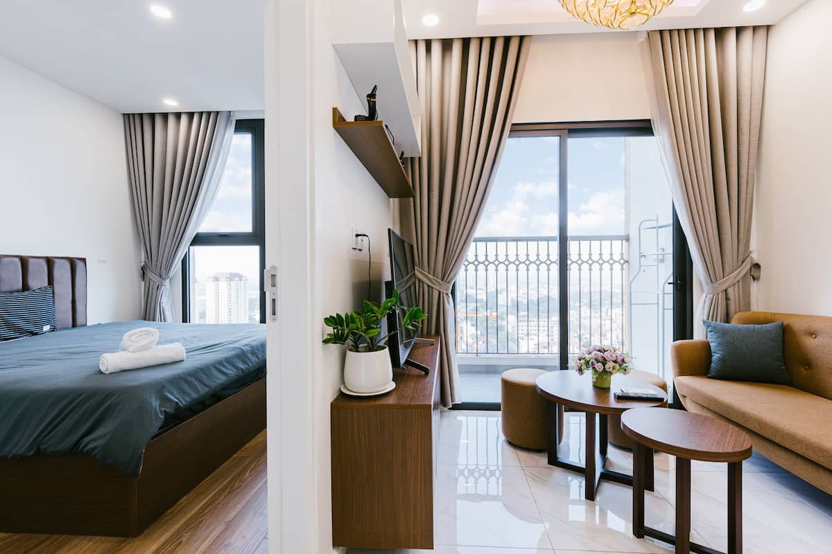 สแตนดาร์ดอพาร์ทเมนท์, 1 ห้องนอน, ปลอดบุหรี่, วิวทะเลสาบ | โต๊ะทำงาน,  ผ้าม่านกันแสง, ห้องเก็บเสียง, Wi-Fi ฟรี