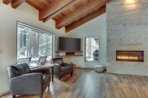 Interior - Luxurious executive home located on Big Meadow Golf Course at Black Butte Ranch (Sisters)