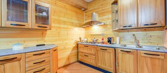 Borgata Family Studio Ski In Ski Out 300m, Sestriere, Italy