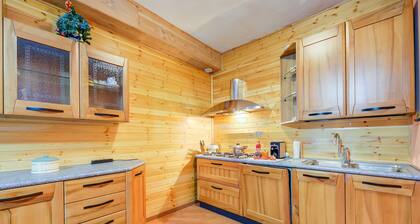 Borgata Family Studio Ski In Ski Out 300m, Sestriere, Italy