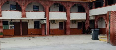 Majoituspaikan julkisivu