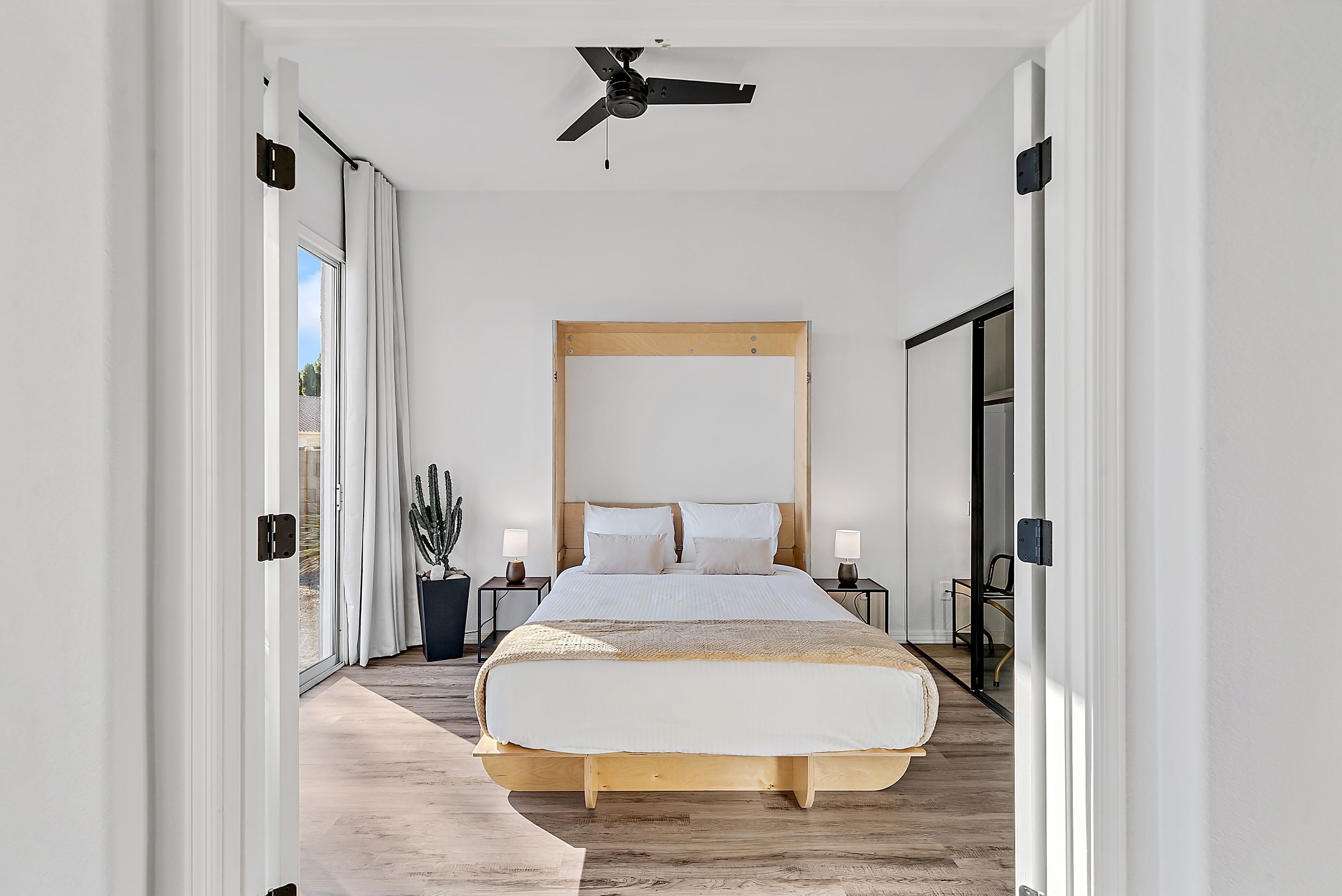 3 bedrooms, iron/ironing board, free WiFi