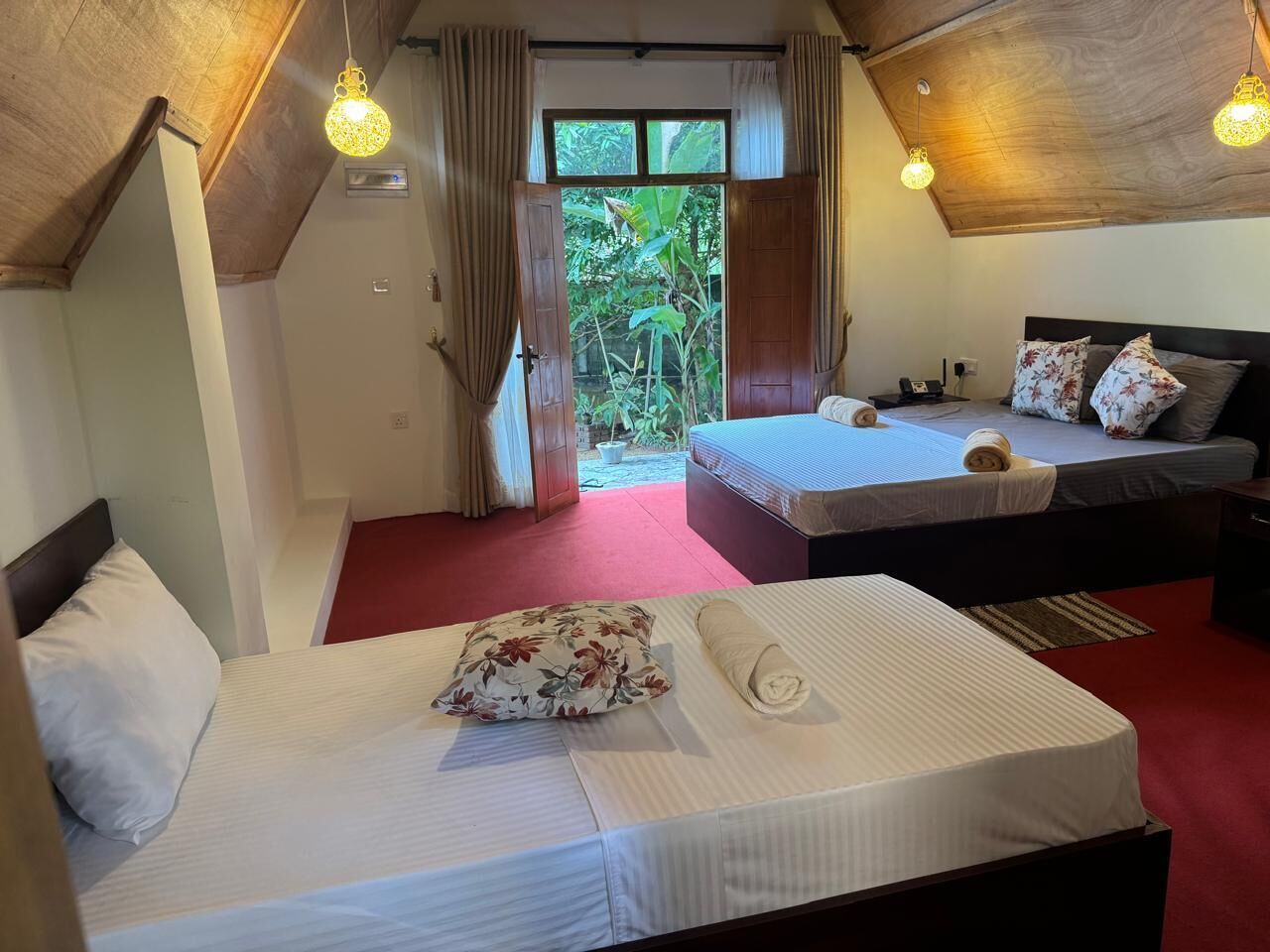 Luxury Triple Room, Garden View | Egyptian cotton sheets, premium bedding, pillowtop beds, in-room safe