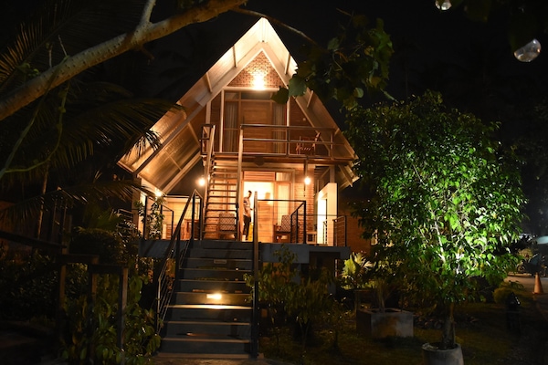 Deluxe Double Room, Balcony, Pool View