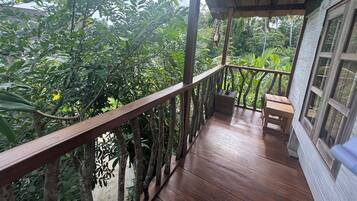 Double Room, Balcony, Lake View | Balcony view